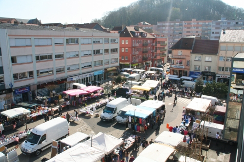 Le marché bi-hebdomadaire à Forbach