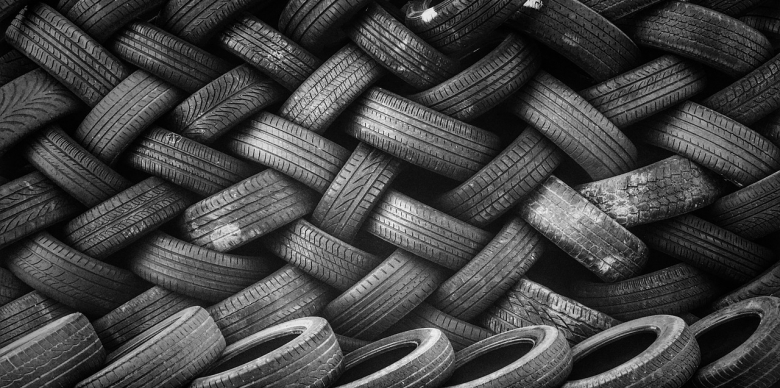 Collecte de pneus usagés